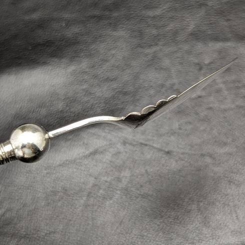 英國古董白珍珠貝殼柄鍍銀果醬勺一對